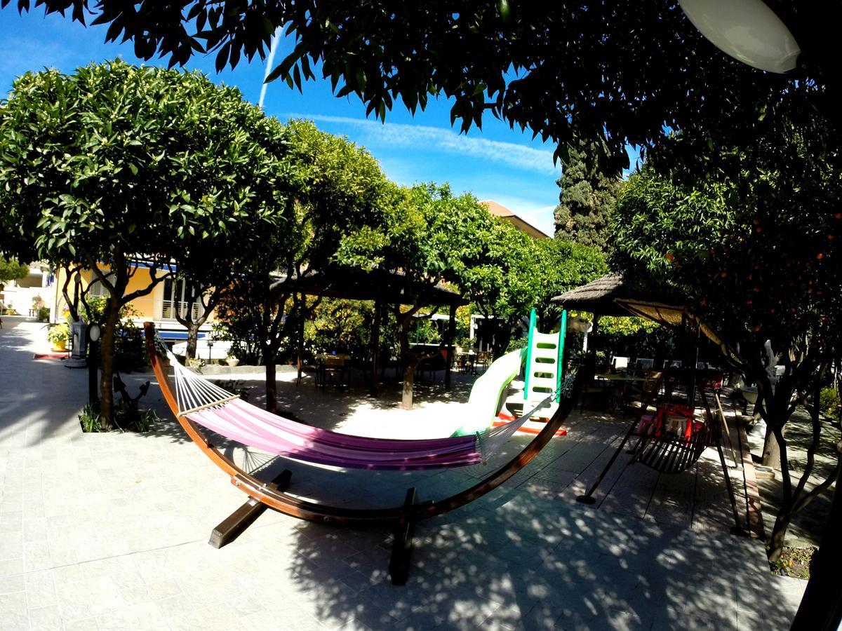 Hotel Villa Delibera Varazze Εξωτερικό φωτογραφία